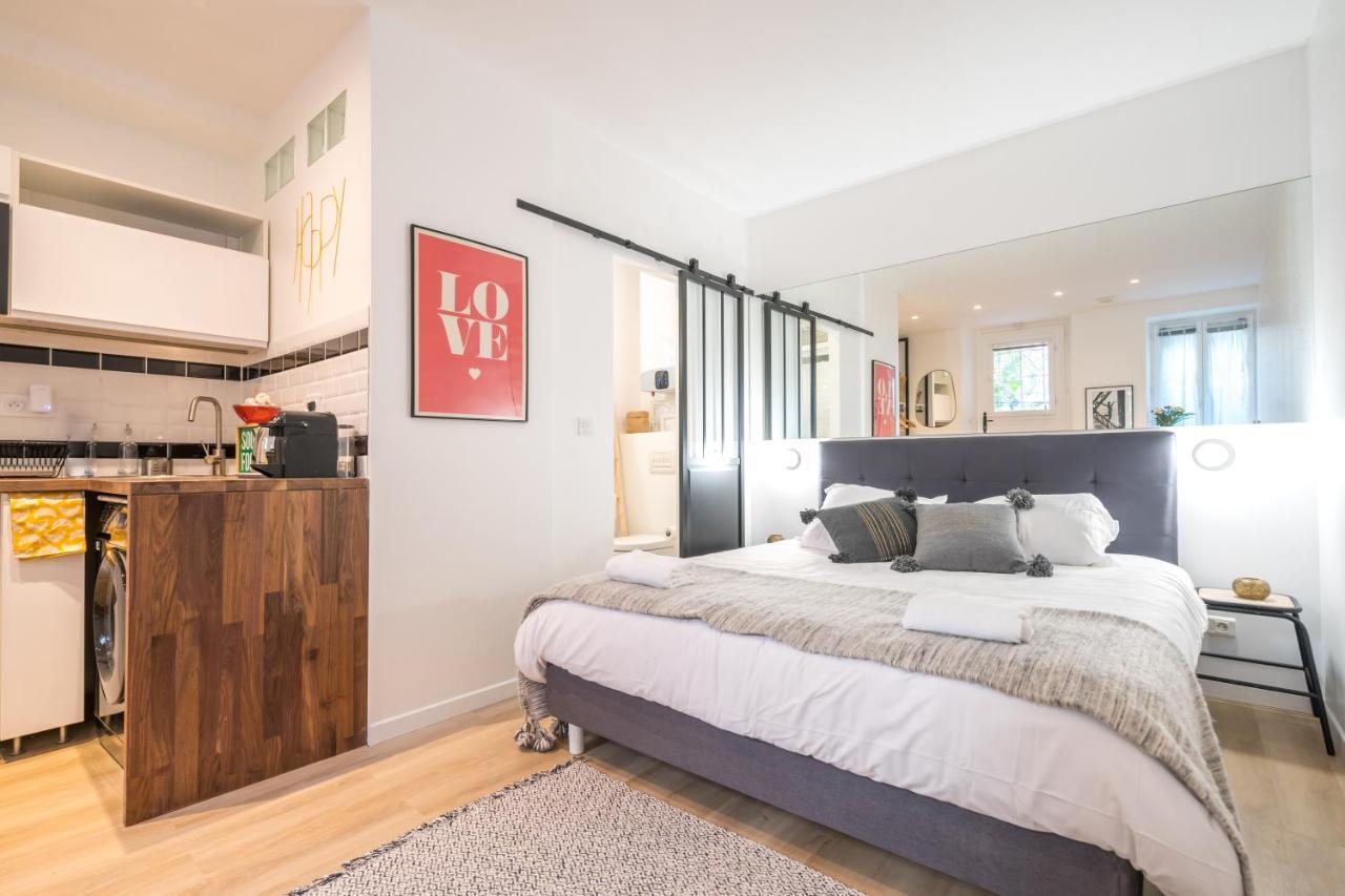 Studio Terrasse Privee 5 Min To Eiffel Tower Париж Екстериор снимка